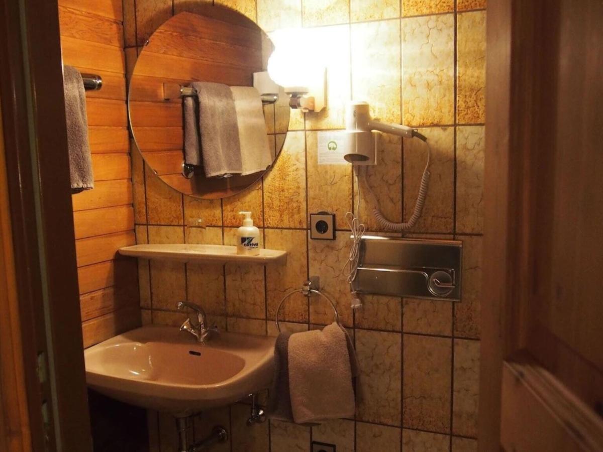 Gaestehaus Am Eichbach 施拉姆贝格 外观 照片