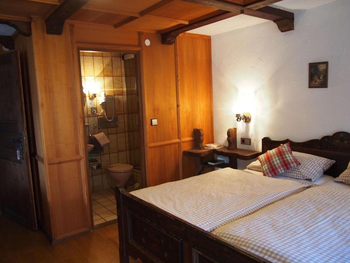 Gaestehaus Am Eichbach 施拉姆贝格 外观 照片
